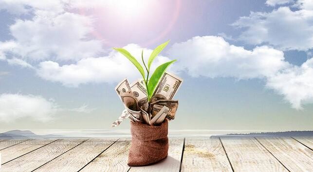 白银价格创历史新高：工业需求激增与供应短缺双重驱动