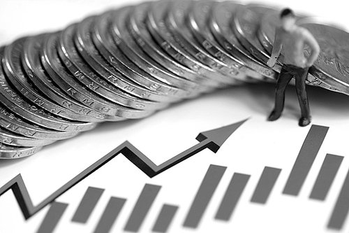 高盛：忽视油市利空 大宗商品价格下行趋势将被逆转